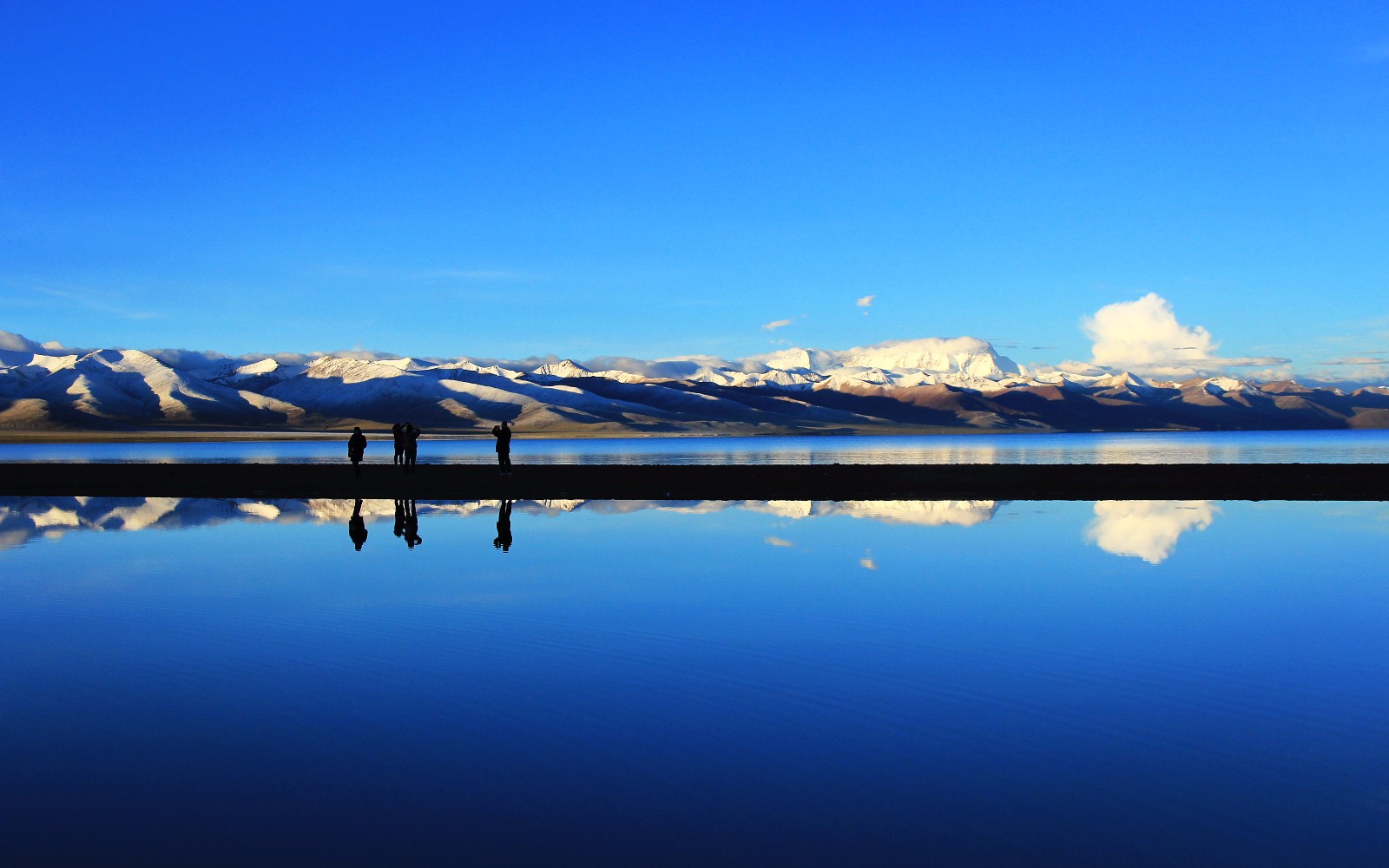 西藏神湖納木錯，令人驚嘆的美景直擊心靈
